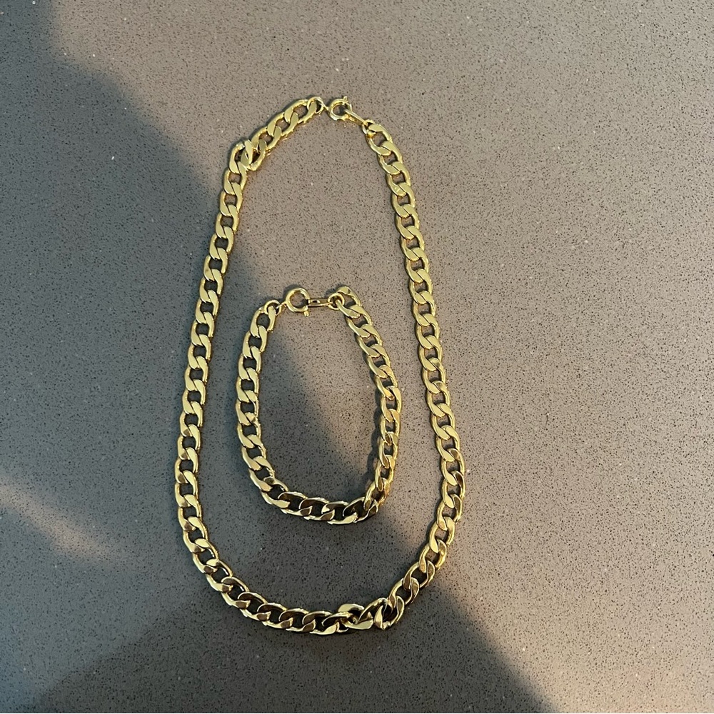 Gold Chain Necklace and Bracelet Set